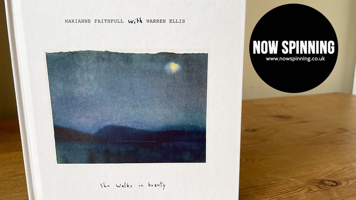 Marianne Faithfull She Walks in Beauty Album Review